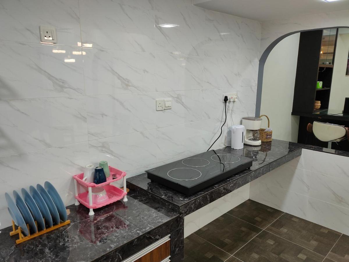 Three-Bedroom House At Tyara Homestay Sunway Petaling Dzsaja Kültér fotó