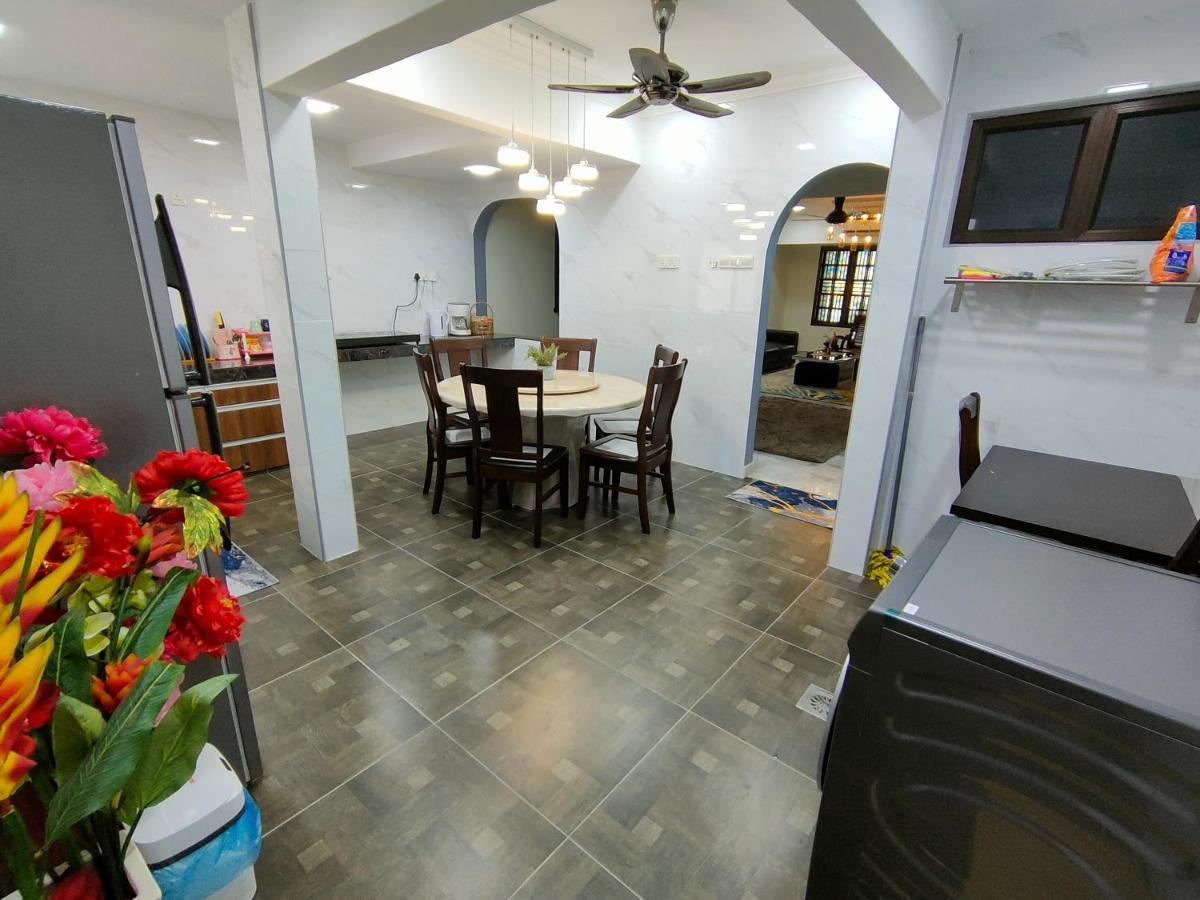 Three-Bedroom House At Tyara Homestay Sunway Petaling Dzsaja Kültér fotó